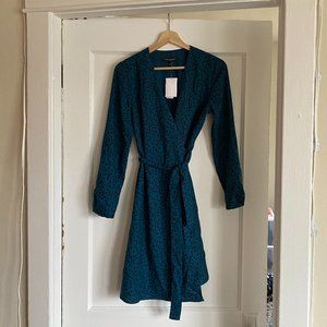 Banana Republic Wrap Dress Sz 4 NWT